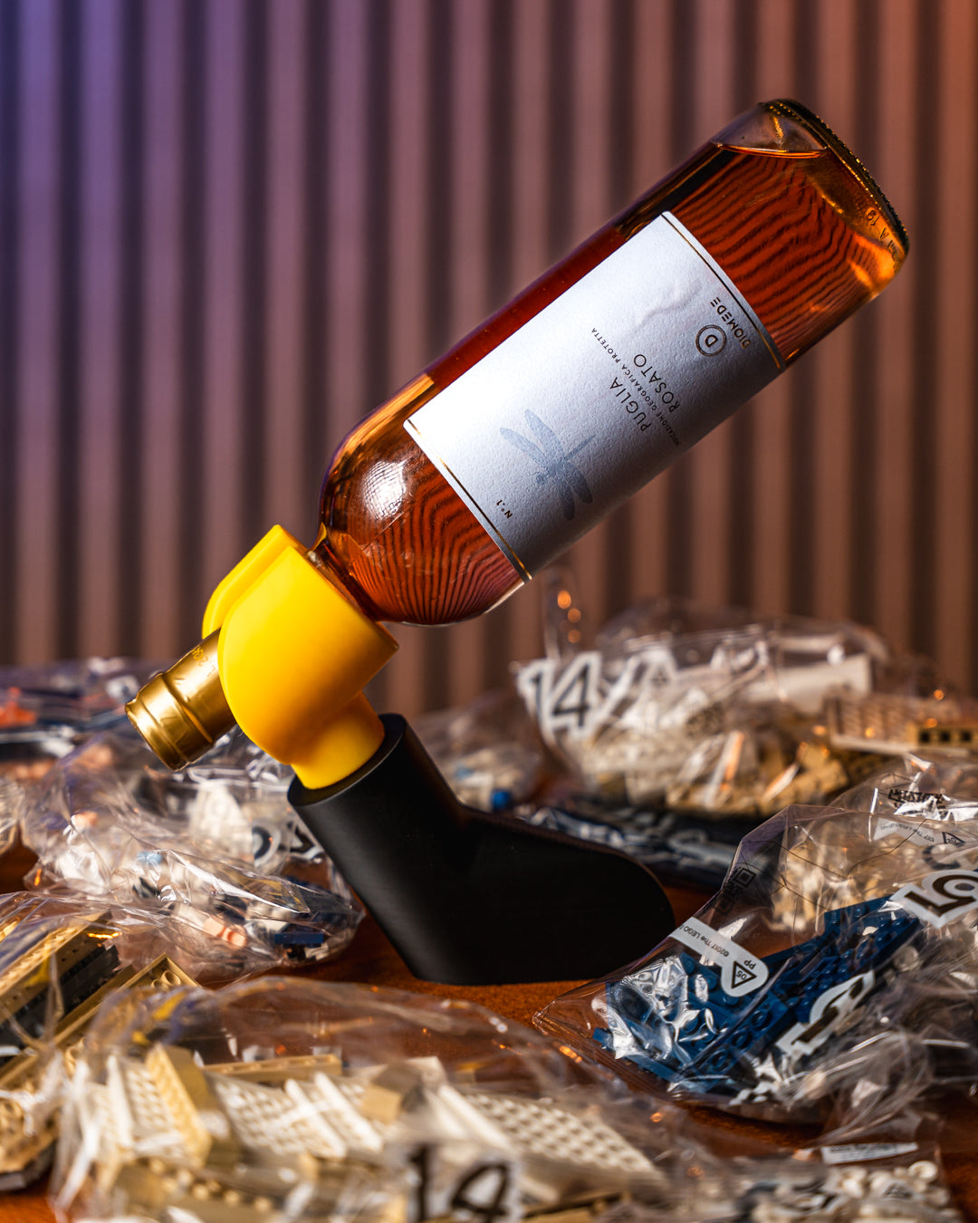 BRICK HAND – Weinflaschen-Halter im „Brick-Style“ (3D-Druck, Duo-Color)