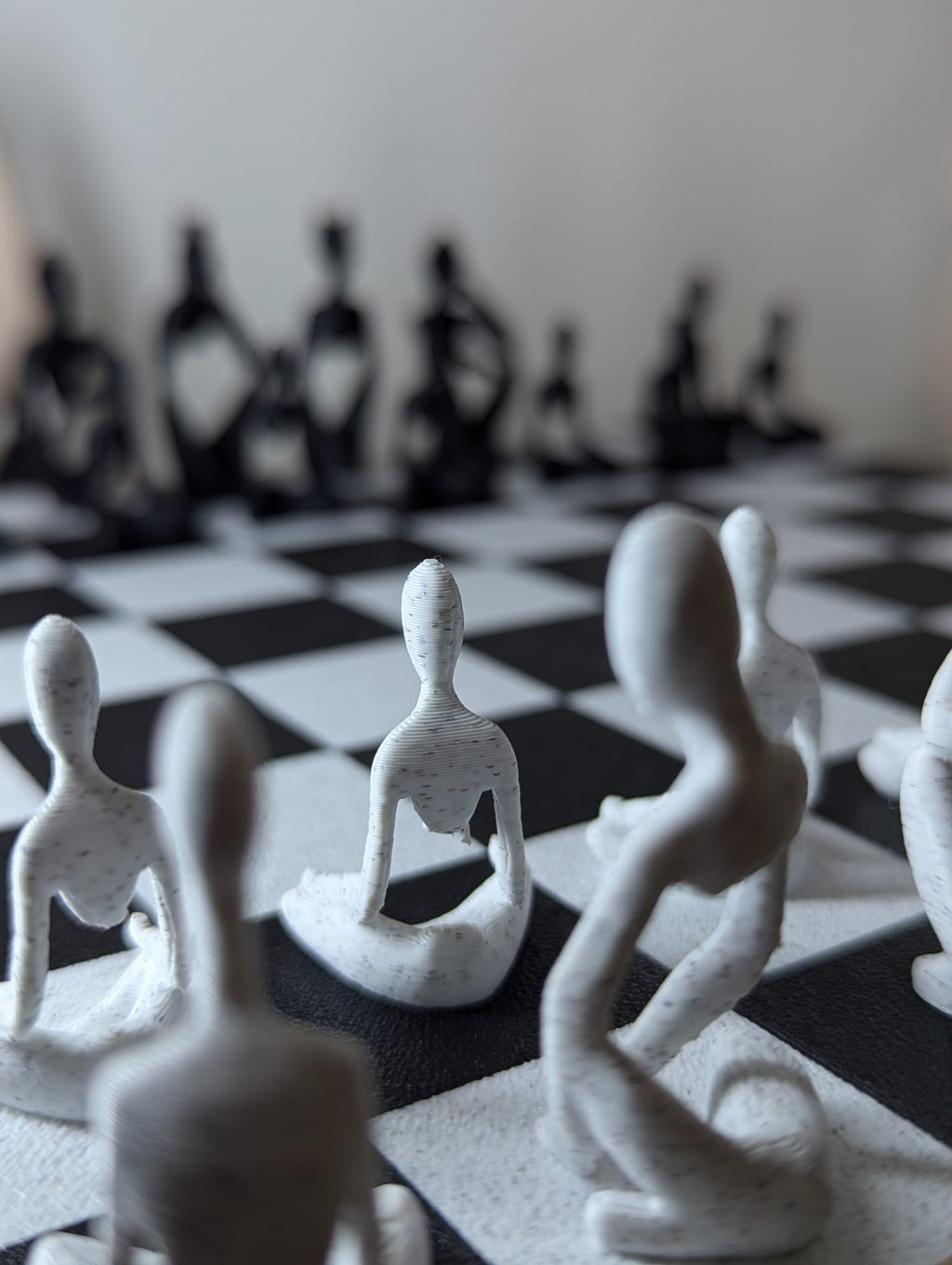 YOGA CHESS – Komplettset mit 3D-gedrucktem Schachbrett (ohne Holzplatte)